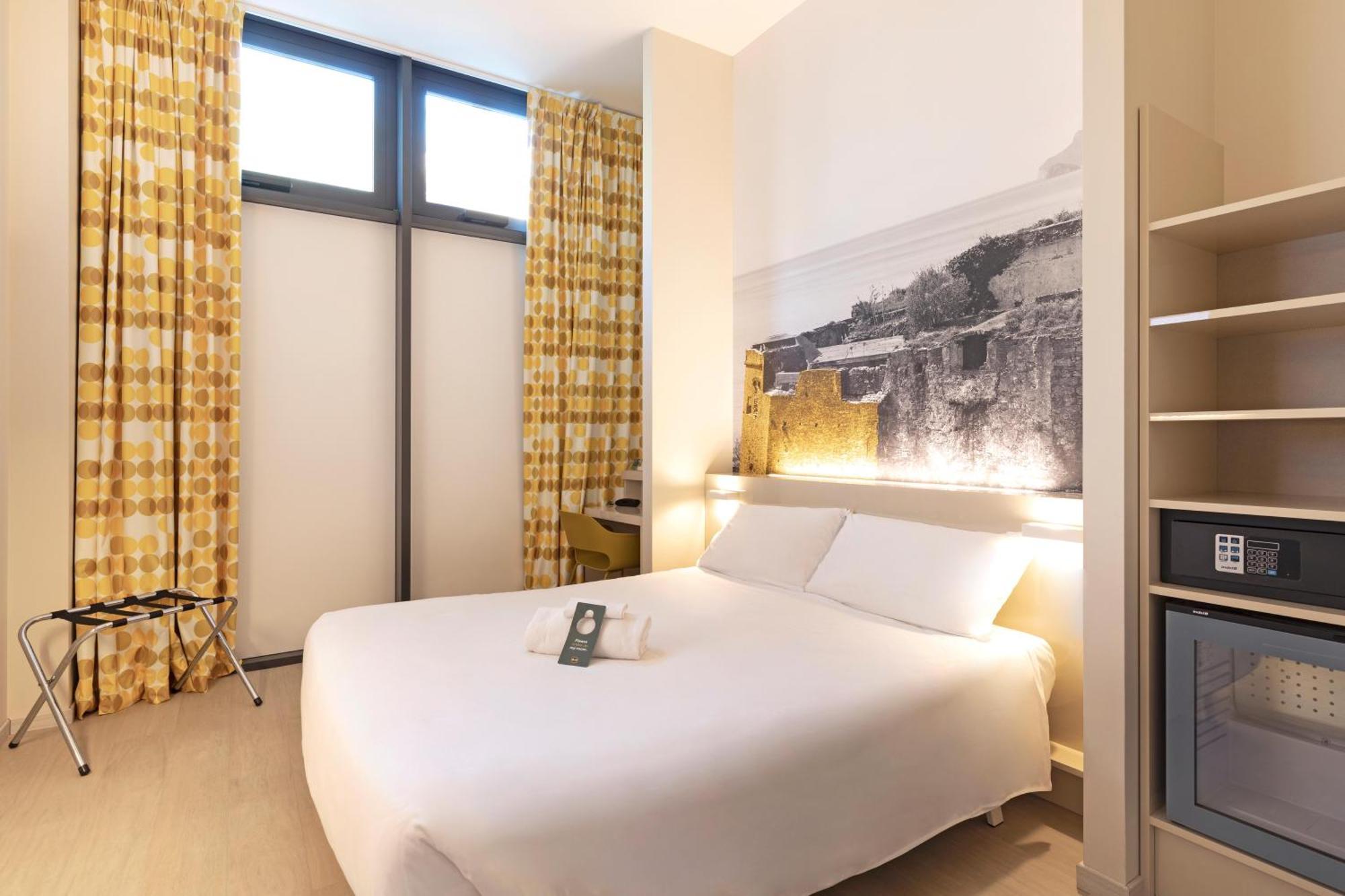 B&B Hotel Savona Exterior foto